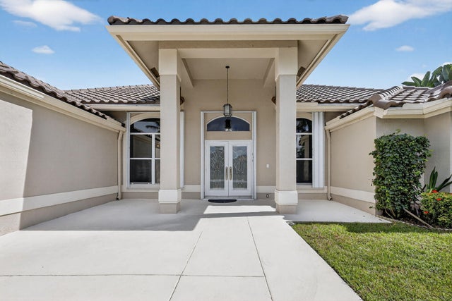 3 of 63 - 5609 Lake Shore Village Circle, Lake Worth, FL