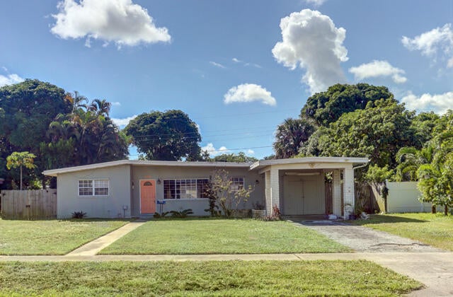 328 E Jasmine Drive, Lake Park