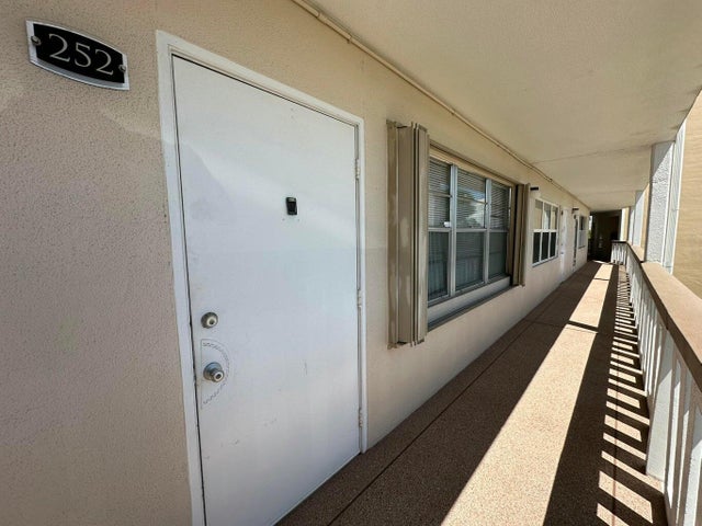 2 of 24 - 252 Southampton C, West Palm Beach, FL