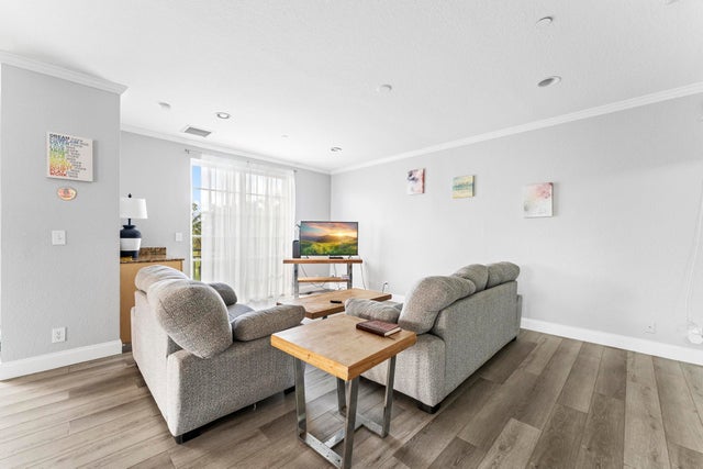 5 of 57 - 1100 Cabana Road, West Palm Beach, FL