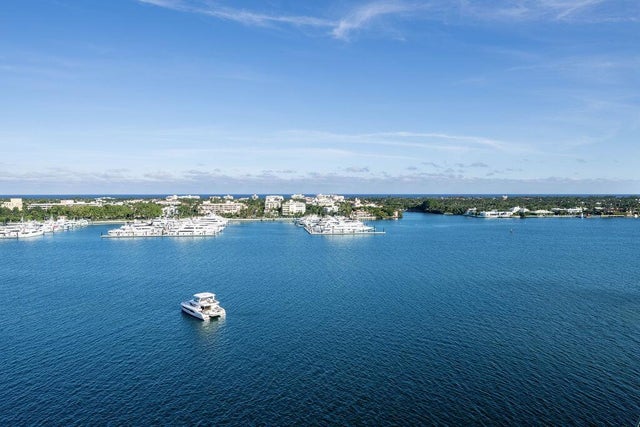 2 of 20 - 1200 S Flagler Drive #1404, West Palm Beach, FL