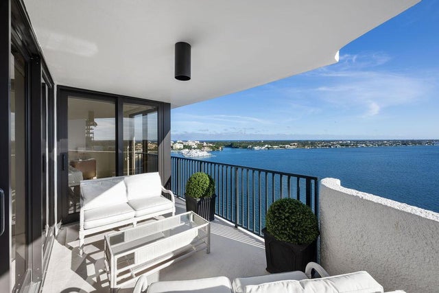 3 of 20 - 1200 S Flagler Drive #1404, West Palm Beach, FL