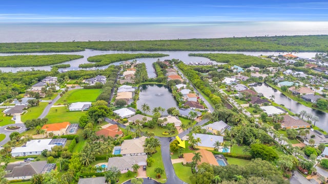 2 of 48 - 8216 Se Governors Way, Hobe Sound, FL
