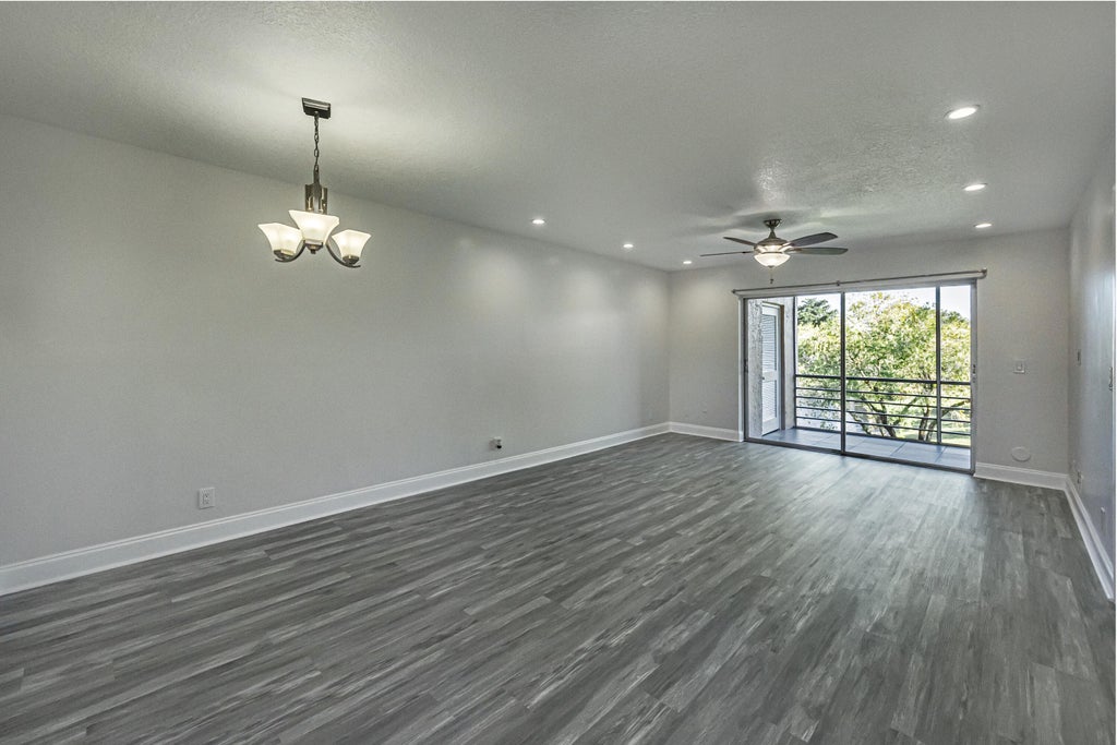 829 Camino Rd #206-c, Delray Beach