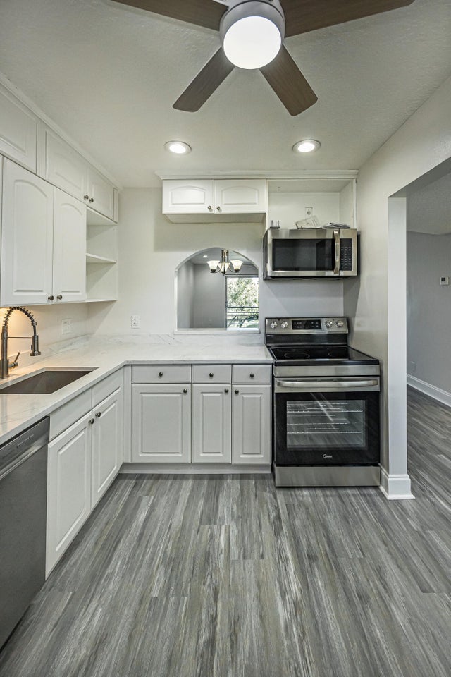 2 of 32 - 829 Camino Road #206-c, Delray Beach, FL