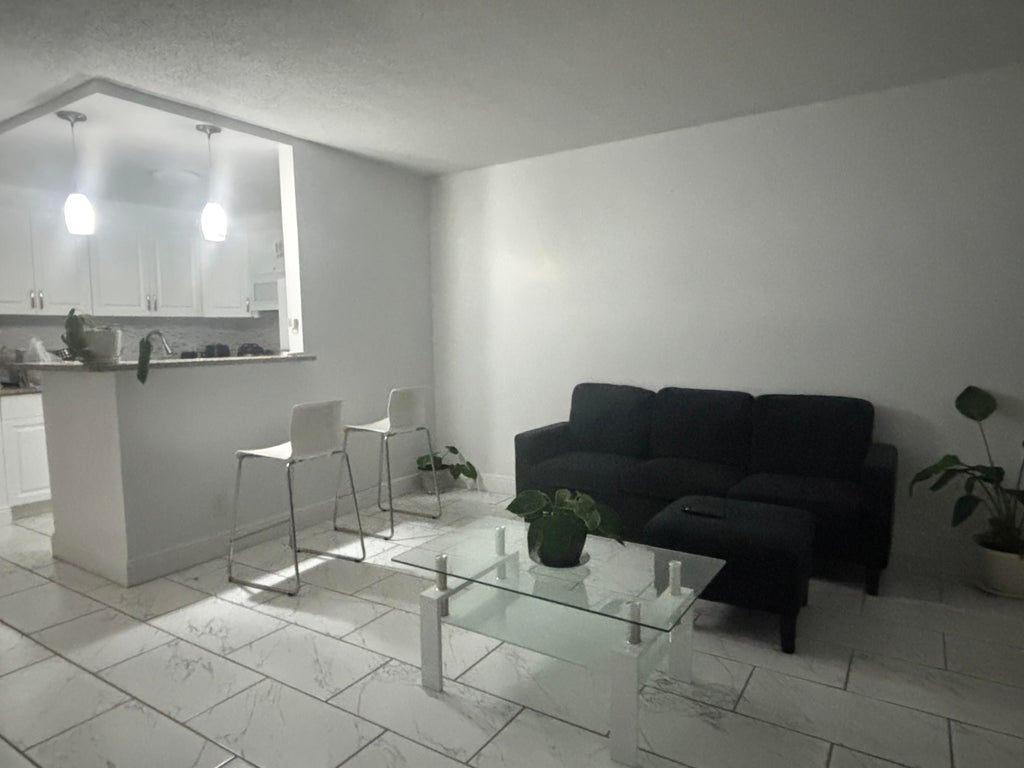 76 Cambridge D #d, West Palm Beach