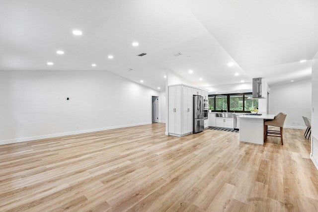 4 of 31 - 2425 Nw 36th Street, Boca Raton, FL