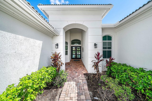 3 of 53 - 326 Charroux Drive, Palm Beach Gardens, FL