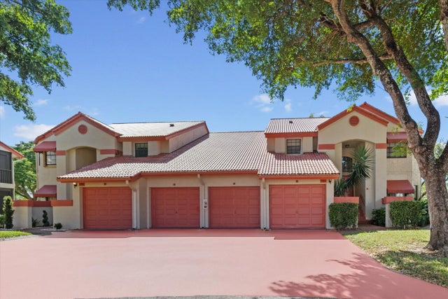 7701 Lexington Club Boulevard #b, Delray Beach