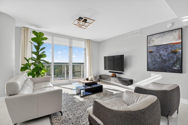 3 of 50 - 1180 N Federal Highway #1409, Fort Lauderdale, FL