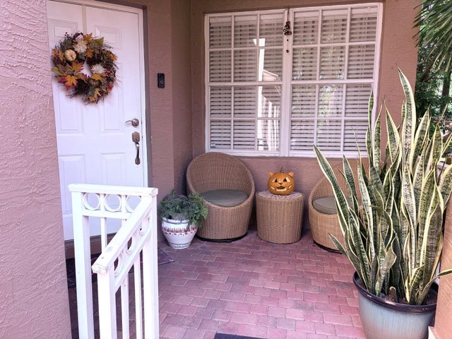 2 of 39 - 11487 Blue Violet Lane, Royal Palm Beach, FL