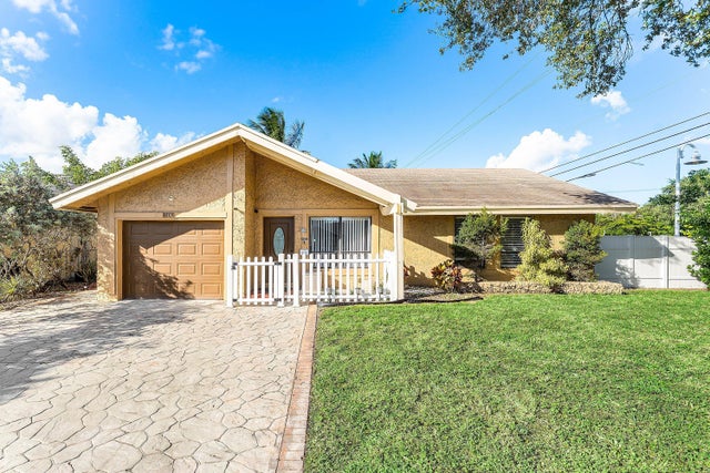 8101 Sw 12th Street, North Lauderdale