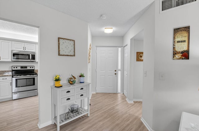 5 of 59 - 5275 Europa Drive #h, Boynton Beach, FL