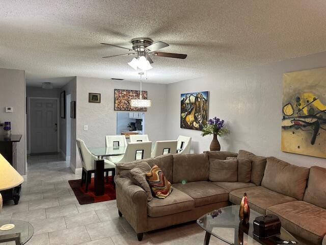 3 of 41 - 417 Lake Evelyn Drive, West Palm Beach, FL