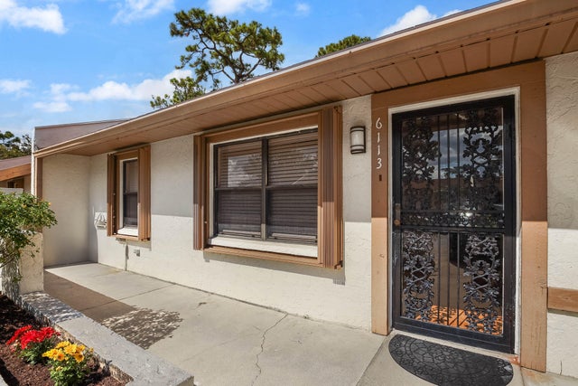 4 of 31 - 6113 Fairfield Circle, Greenacres, FL