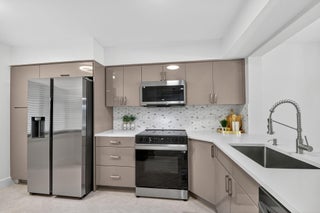 Photo of Listing #RX-11135225