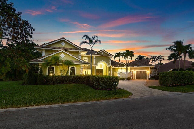2 of 51 - 101 Sandbourne Lane, Palm Beach Gardens, FL