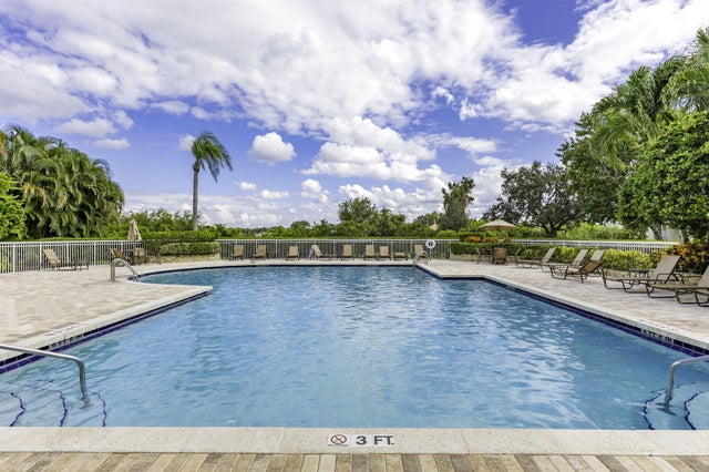 2 of 44 - 136 Sw Peacock Boulevard #19203, Port Saint Lucie, FL