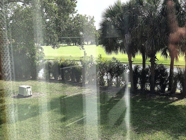 2 of 23 - 1731 Presidential Way #c201, West Palm Beach, FL