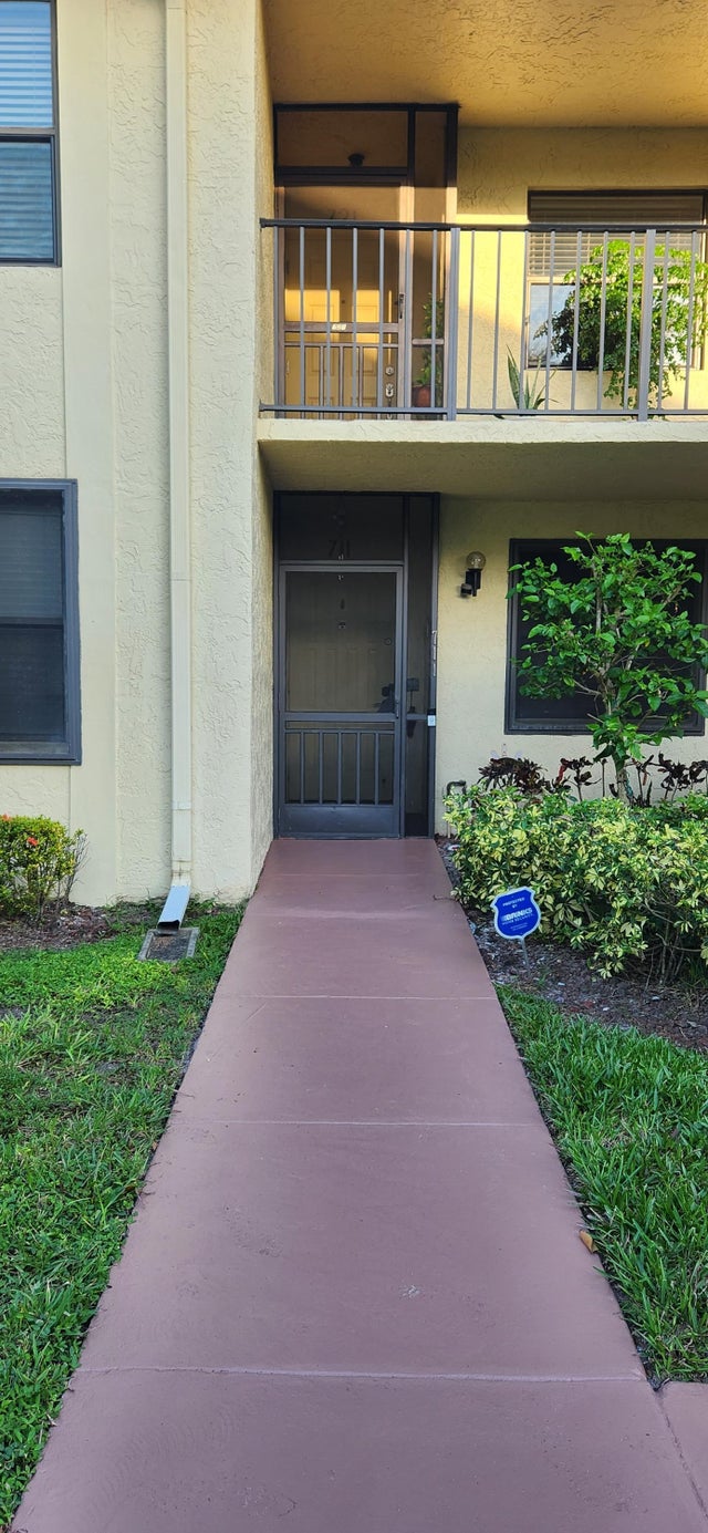 7855 Willow Spring Drive #711, Wellington