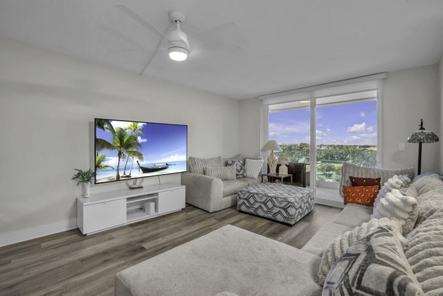 4 of 30 - 2639 N Riverside Drive #505, Pompano Beach, FL