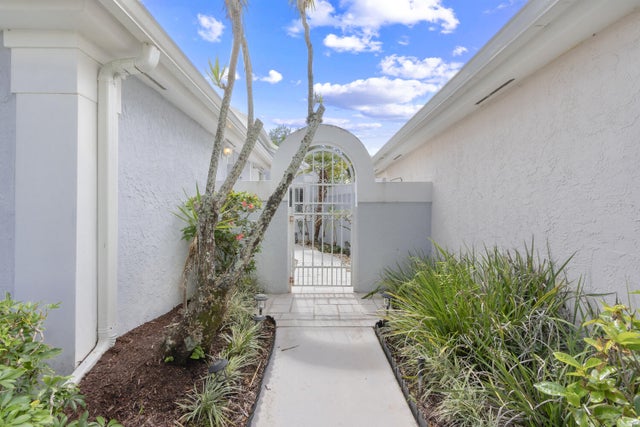 3 of 48 - 5 Brighton Court, Palm Beach Gardens, FL