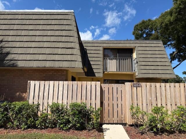 2 of 16 - 3202 32nd Way, West Palm Beach, FL