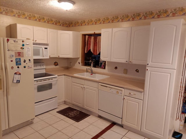 3 of 4 - 756 Sw Bond Road, Port Saint Lucie, FL