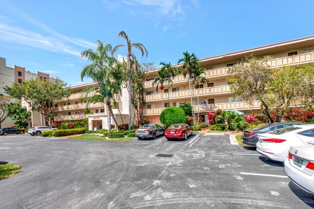 2 of 77 - 14375 Strathmore Lane #305, Delray Beach, FL
