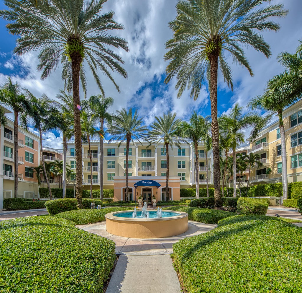 802 Windward Way #210, Lantana