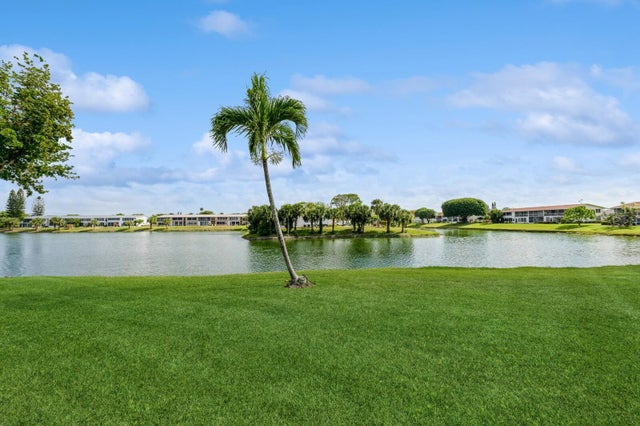 1 of 34 - 118 Somerset F, West Palm Beach, FL