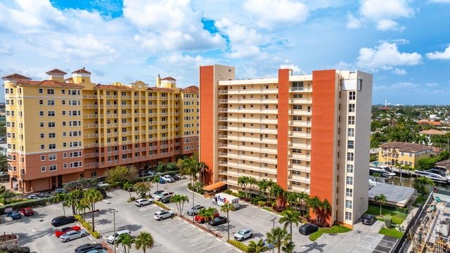 5 of 39 - 1391 S Ocean Boulevard #206, Pompano Beach, FL