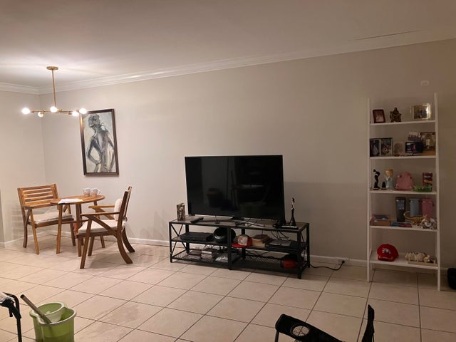 5 of 9 - 194 Kent L #194, West Palm Beach, FL