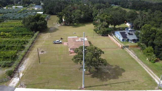 3 of 12 - 2806 E 60 Hwy A Highway, Plant City, FL