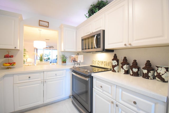 4 of 37 - 5474 Privet Place #b, Delray Beach, FL