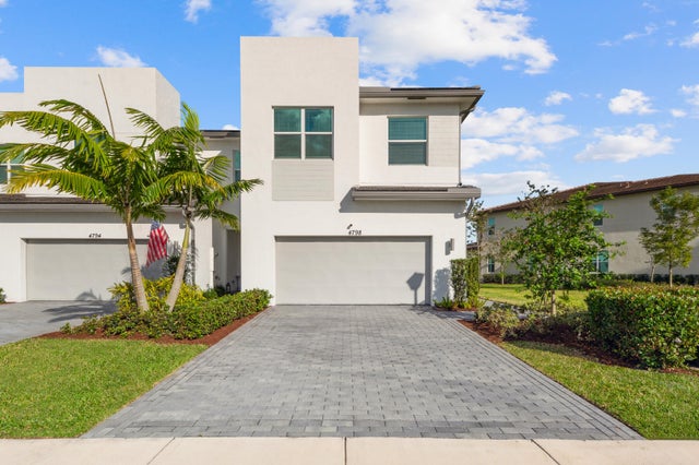 4798 Navali Dr, Lake Worth