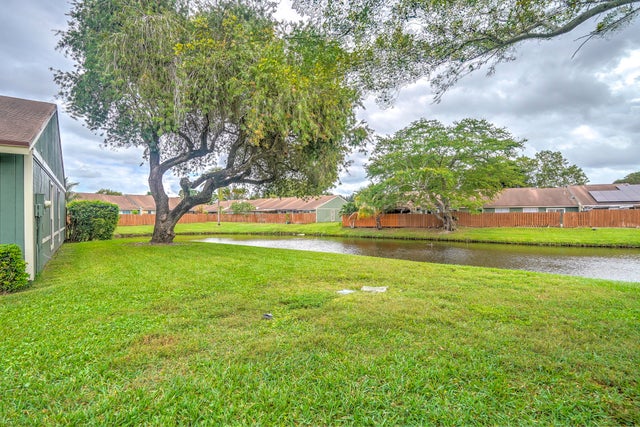 3 of 31 - 4851 Orleans Court #d, West Palm Beach, FL