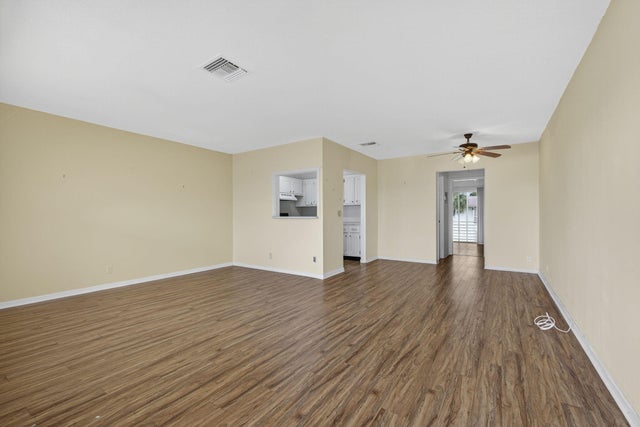 5 of 27 - 159 Easthampton G, West Palm Beach, FL