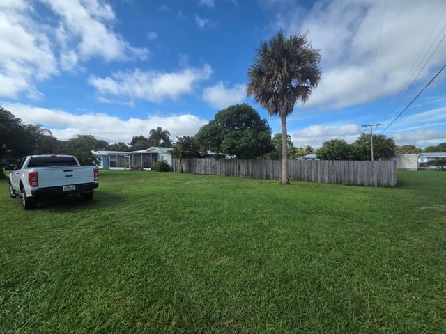 4 of 4 - 604 Se Madison Avenue, Stuart, FL