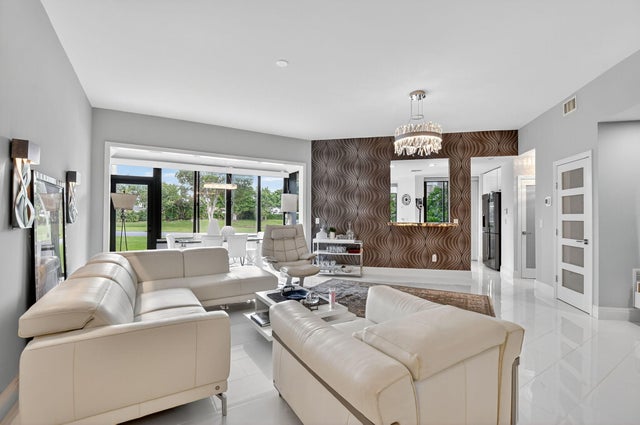 7535 La Paz Boulevard #105, Boca Raton