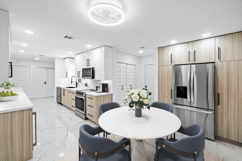 78 Hampshire Lane, Boynton Beach