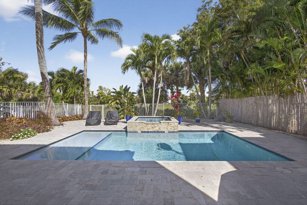 1438 Briar Oak Dr, Royal Palm Beach
