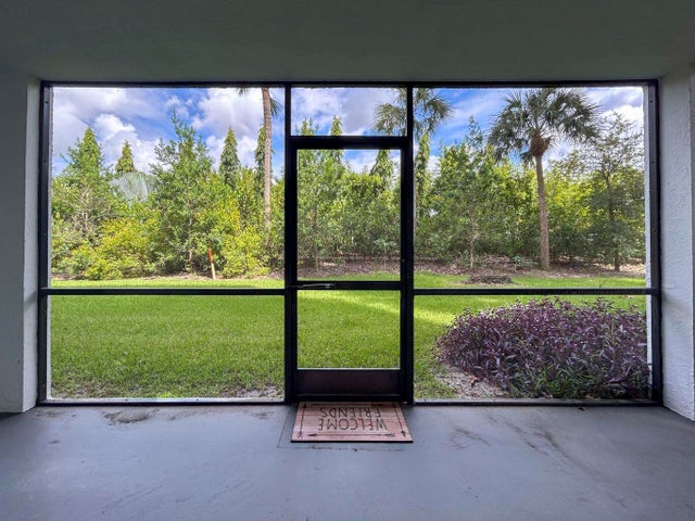 4 of 22 - 9235 Sw 8th Street #114, Boca Raton, FL