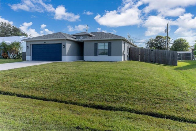 3 of 51 - 1633 Sw Diamond Street, Port Saint Lucie, FL