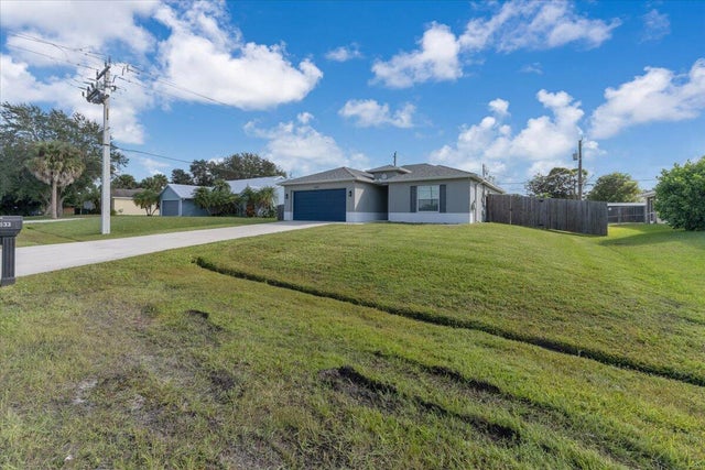 4 of 51 - 1633 Sw Diamond Street, Port Saint Lucie, FL