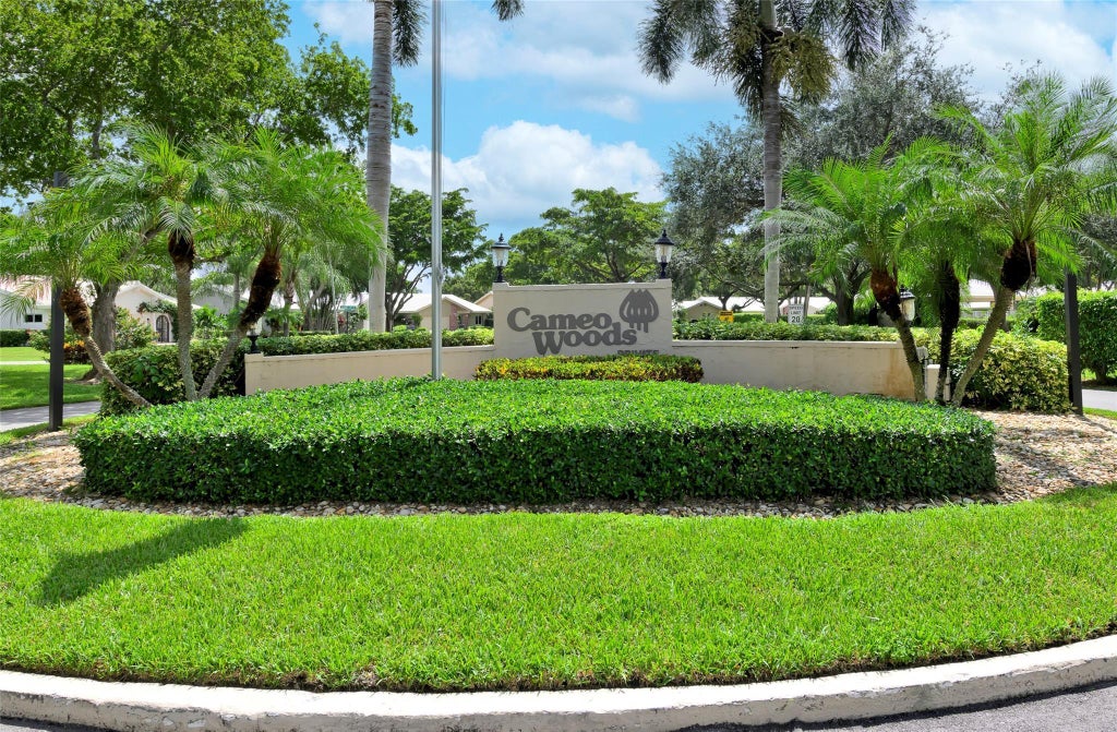 22349 Treetop Cir, Boca Raton