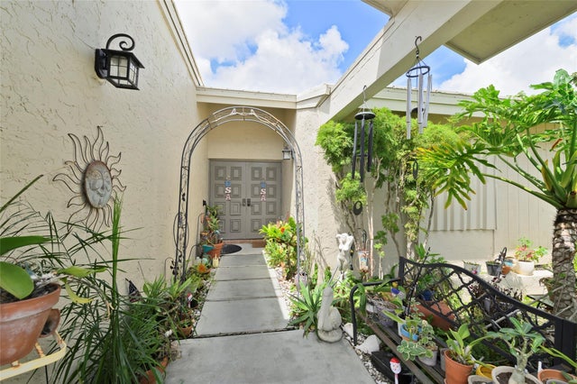 5 of 36 - 22349 Treetop Circle, Boca Raton, FL