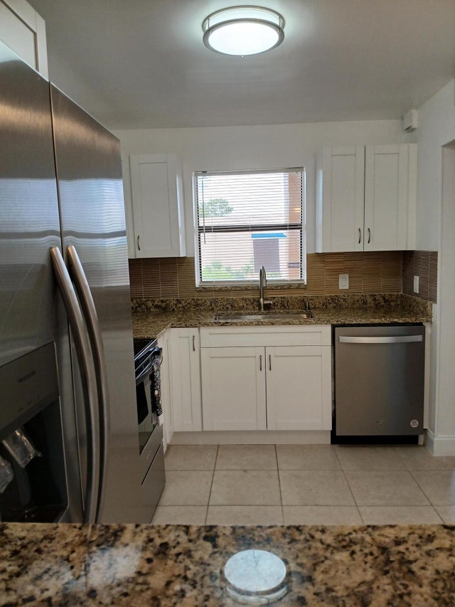 3 of 22 - 4760 Lucerne Lakes Boulevard W #405, Lake Worth, FL