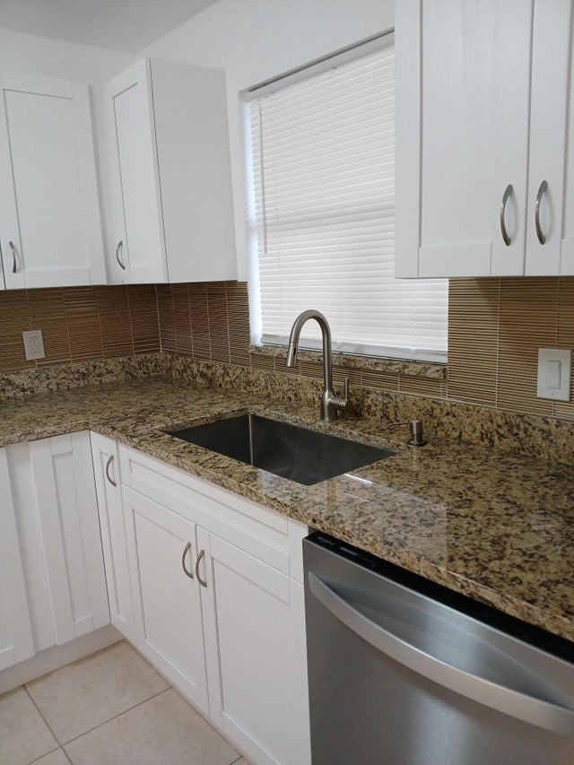 4 of 22 - 4760 Lucerne Lakes Boulevard W #405, Lake Worth, FL