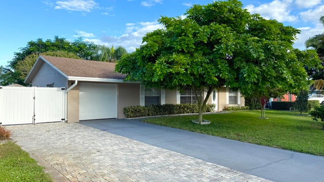 2 of 36 - 8685 Se Keathley Court, Hobe Sound, FL